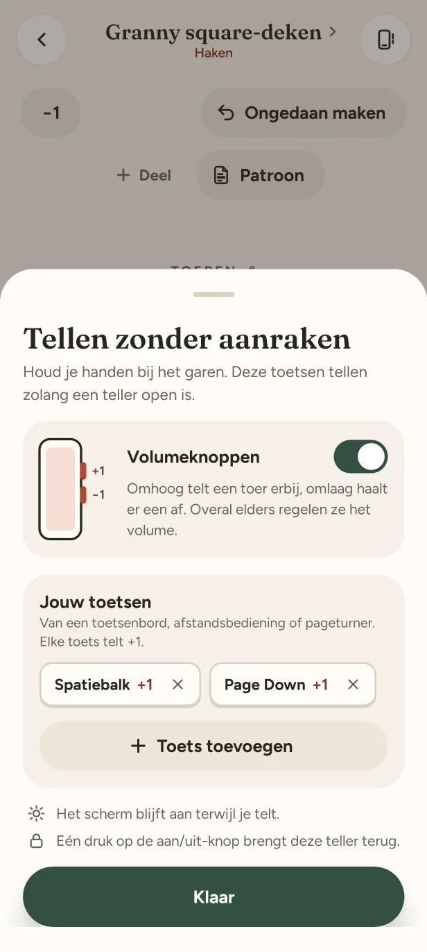 Tellen zonder aanraken: de volumeknoppen aan, en twee eigen toetsen die elk +1 tellen.
